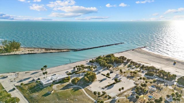 611 S CASEY KEY ROAD, Nokomis, FL 34275