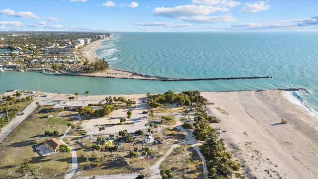 611 S CASEY KEY ROAD, Nokomis, FL 34275