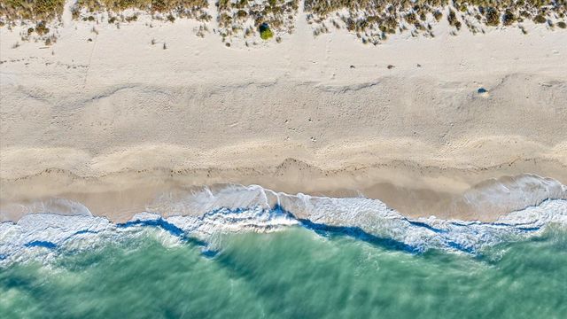 611 S CASEY KEY ROAD, Nokomis, FL 34275