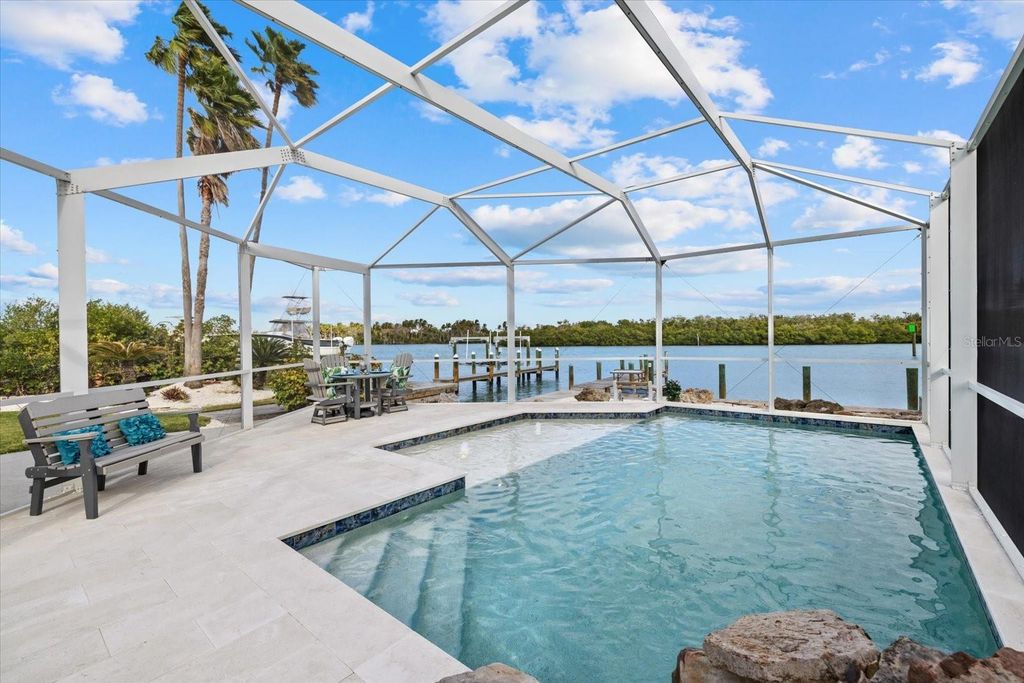 611 S CASEY KEY ROAD, Nokomis, FL 34275