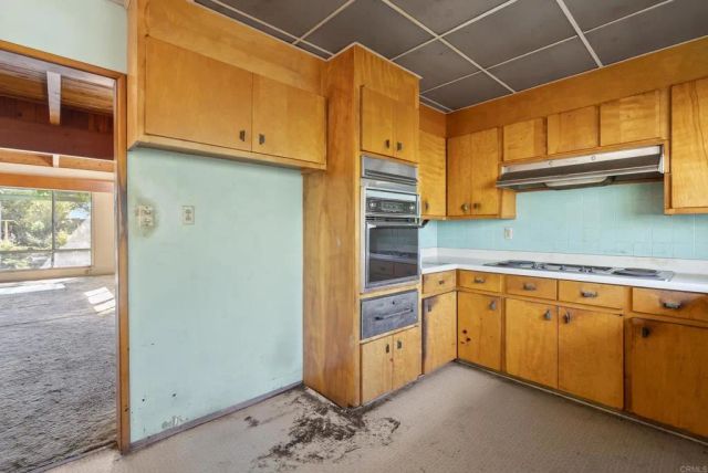 10850 2nd Street, Santee, CA 92071