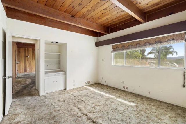 10850 2nd Street, Santee, CA 92071