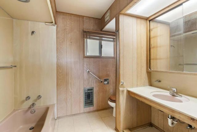 10850 2nd Street, Santee, CA 92071