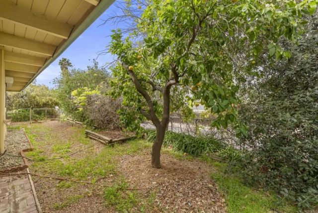 10850 2nd Street, Santee, CA 92071