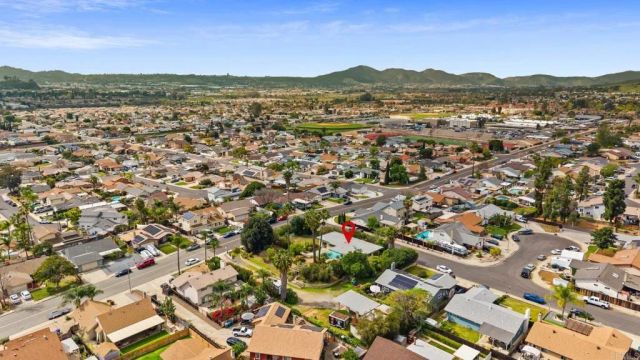 10850 2nd Street, Santee, CA 92071