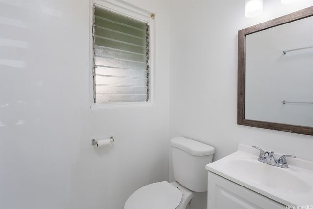 1115-C Hassinger Street 2, Honolulu, HI 96822