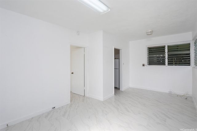 1115-C Hassinger Street 2, Honolulu, HI 96822