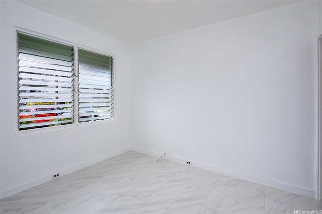 1115-C Hassinger Street 2, Honolulu, HI 96822