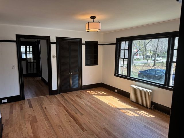 129 Turnpike St, Easton, MA 02375