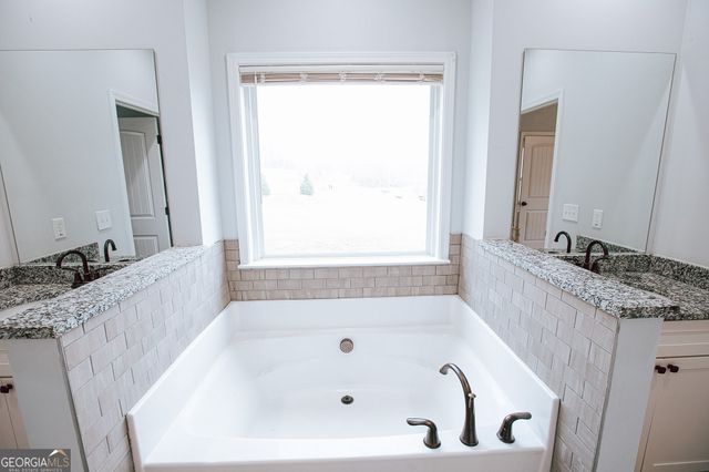 223 Middle Fork Lane, Carnesville, GA 30521