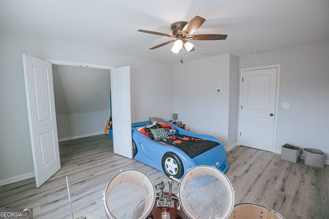 223 Middle Fork Lane, Carnesville, GA 30521