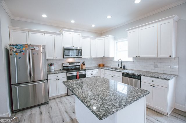 223 Middle Fork Lane, Carnesville, GA 30521