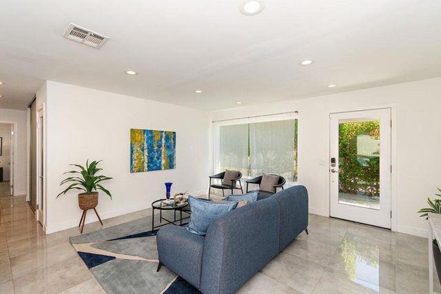3005 N Chuperosa Road, Palm Springs, CA 92262