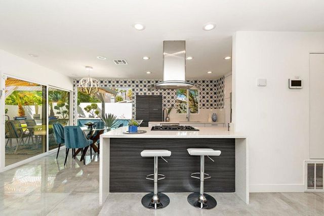 3005 N Chuperosa Road, Palm Springs, CA 92262