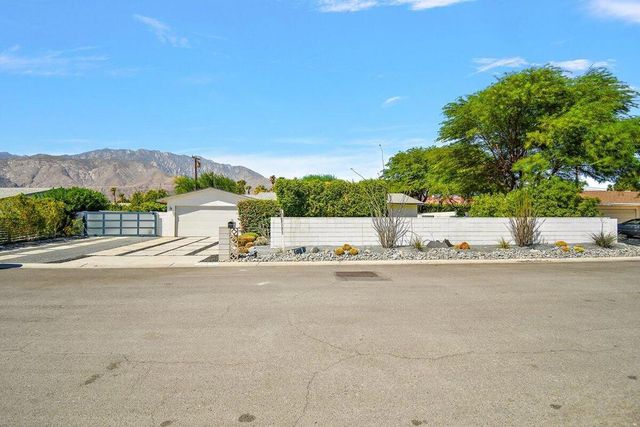 3005 N Chuperosa Road, Palm Springs, CA 92262