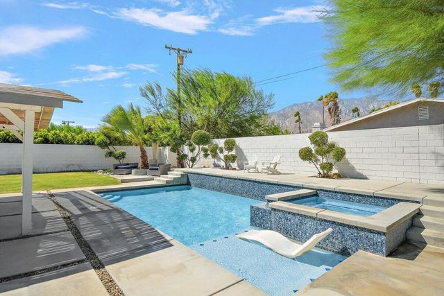 3005 N Chuperosa Road, Palm Springs, CA 92262