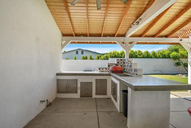 3005 N Chuperosa Road, Palm Springs, CA 92262