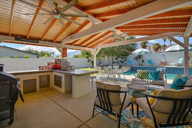 3005 N Chuperosa Road, Palm Springs, CA 92262