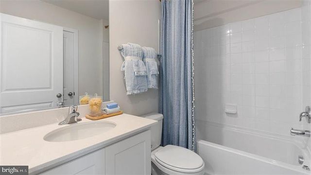 584 SWAMP CREEK RD, Boyertown, PA 19512