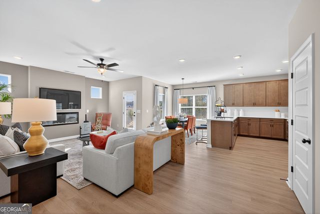 467 Fair Oak Lane, Calhoun, GA 30701