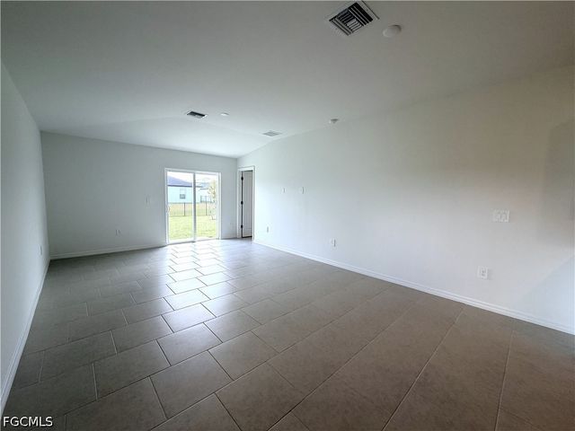 4046 San Felice LN, North Fort Myers, FL 33917