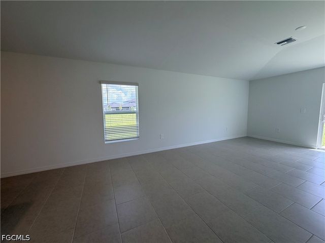 4046 San Felice LN, North Fort Myers, FL 33917