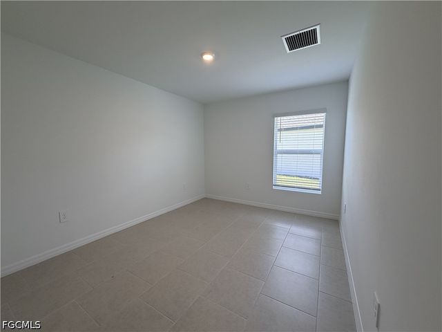 4046 San Felice LN, North Fort Myers, FL 33917