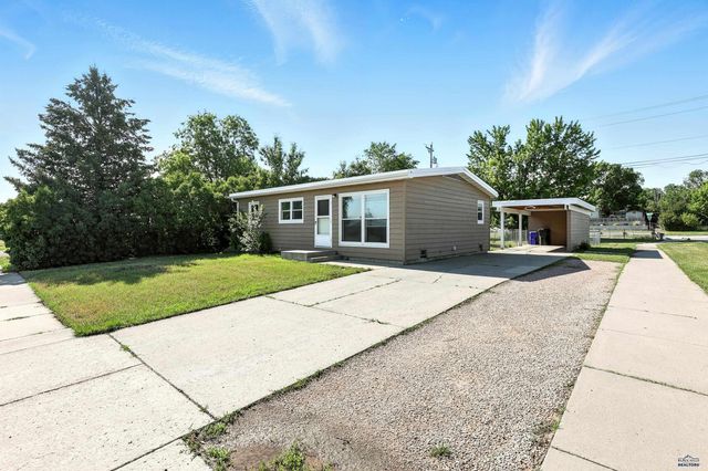 1111 E ST FRANCIS, Rapid City, SD 57701