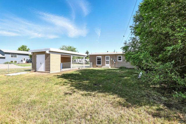 1111 E ST FRANCIS, Rapid City, SD 57701