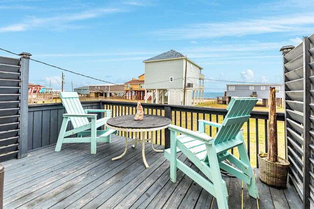 719 Seashell Drive, Surfside Beach, TX 77541