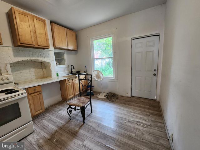 1812 W LAFAYETTE AVE, Baltimore, MD 21217
