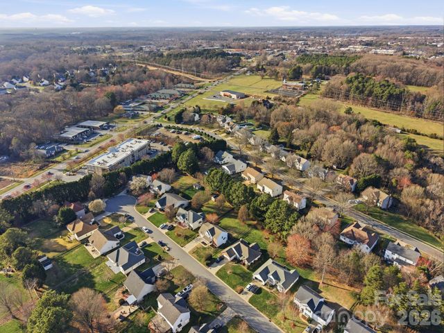 140 Samdusky Lane, Mooresville, NC 28117