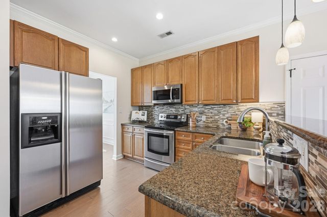 140 Samdusky Lane, Mooresville, NC 28117