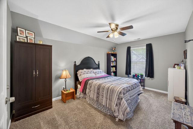 9680 Slippery Elm Ln, Soddy Daisy, TN 37379