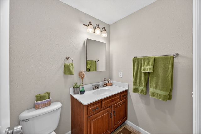 9680 Slippery Elm Ln, Soddy Daisy, TN 37379