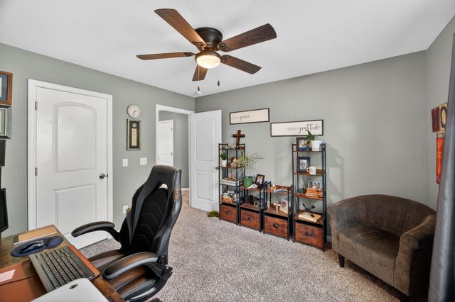 9680 Slippery Elm Ln, Soddy Daisy, TN 37379