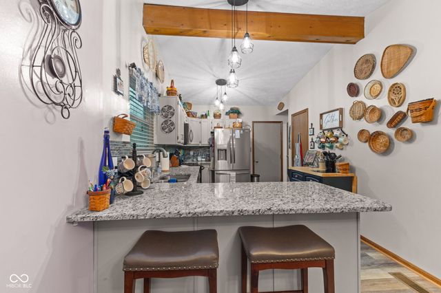 3727 Oil Creek Drive, Indianapolis, IN 46268