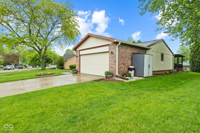 3727 Oil Creek Drive, Indianapolis, IN 46268