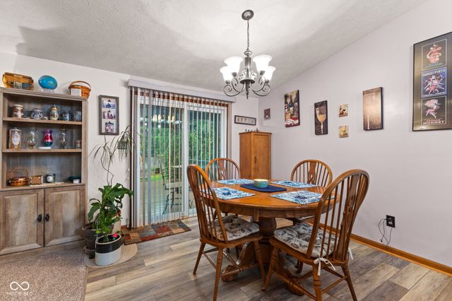 3727 Oil Creek Drive, Indianapolis, IN 46268