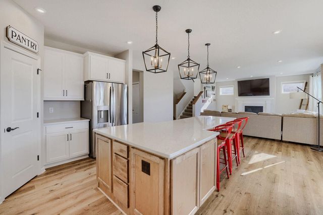 126 Maple Terrace, Waconia, MN 55387