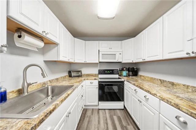 3431 Highwood Court 136, Simi Valley, CA 93063