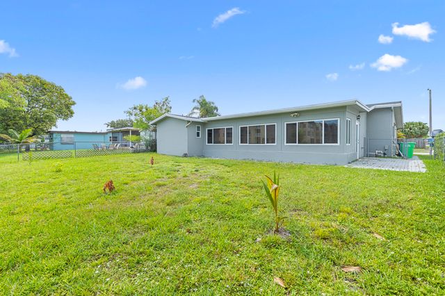 9171 NW 26th Place, Sunrise, FL 33322