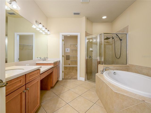 4982 ANNISTON CIRCLE, Tampa, FL 33647