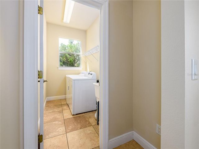 4982 ANNISTON CIRCLE, Tampa, FL 33647