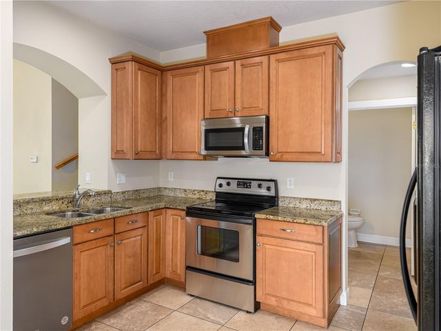 4982 ANNISTON CIRCLE, Tampa, FL 33647