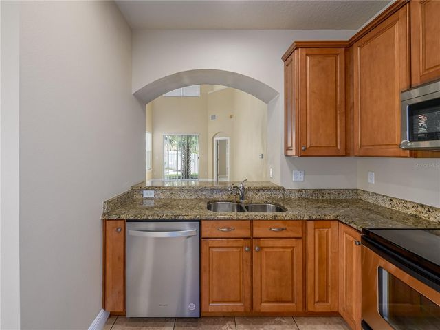 4982 ANNISTON CIRCLE, Tampa, FL 33647