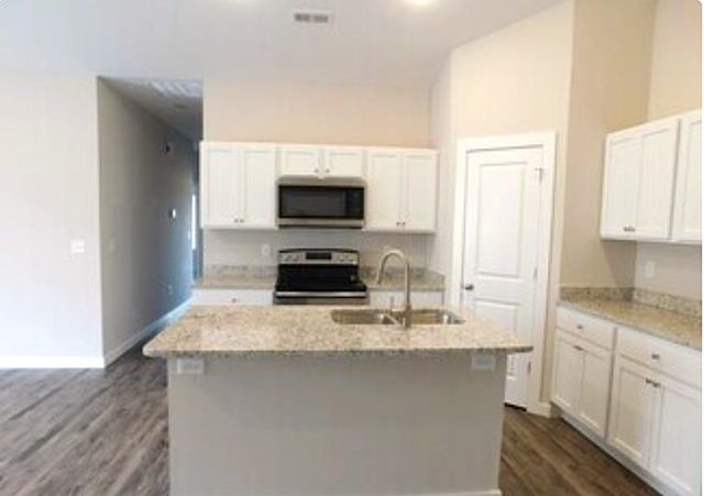 1725-1727 E 69th Ct. N, Park City, KS 67219