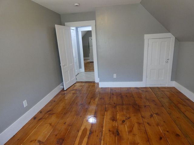 94 Maple Street 3, Gardner, MA 01440