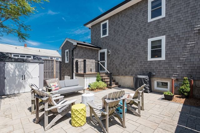 3 Lincoln Street, Hull, MA 02045