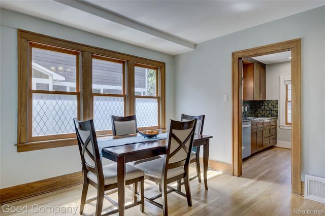 419 E 5th Street, Royal Oak, MI 48067